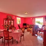 Villa Bouillante