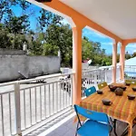 Villa Bouillante